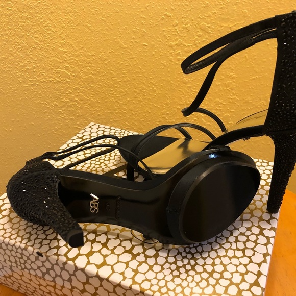 NIB ABS Allstar Black Satin Heels - Picture 4 of 10